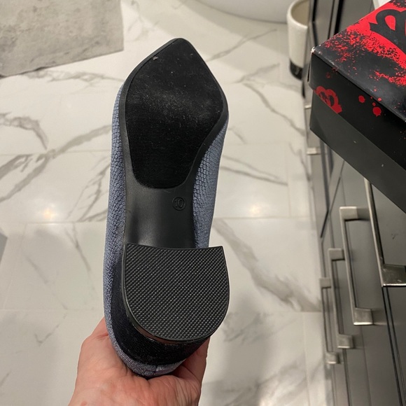 Just fabulous Grey Velvet Booties Never worn! - Picture 5 of 5